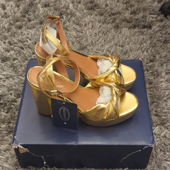 Scoop Women's Platform Heeled Sandals Size 6 - Picture 2 of 5